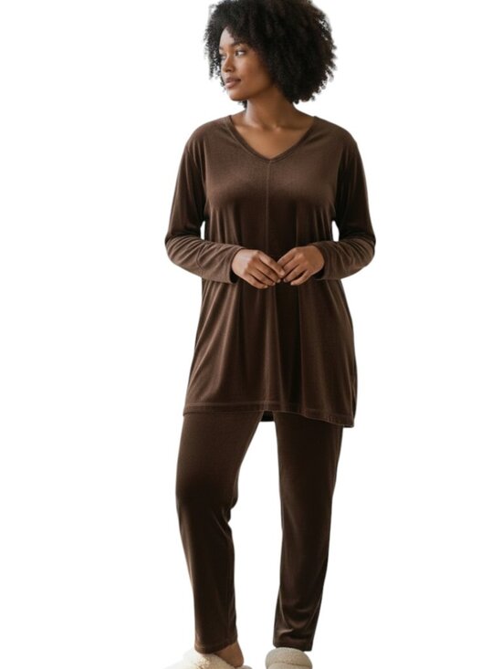 Avenue Dresses & Skirts - Avenue Women's Velour Loungewear Set, Brown 2Pc Blouse and Pant Size 14/16 Tall